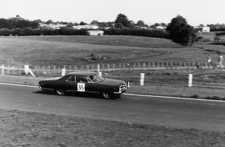 Name:  Cars #90 Pukekohe February 1967 - Alistair McLeod Wairapapa C.C.  Group 1 7-litre Pontiac. won t.jpg
Views: 1334
Size:  46.3 KB