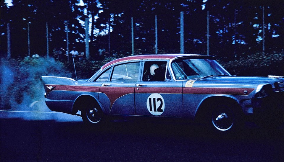 Name:  De Soto C Lumsden #5 1964 Pukekohe racing Chrome wires Alan Boyle .jpg
Views: 765
Size:  150.9 KB