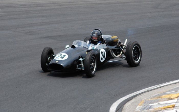 Name:  213_0119_111 Cooper T52.JPG
Views: 381
Size:  87.4 KB