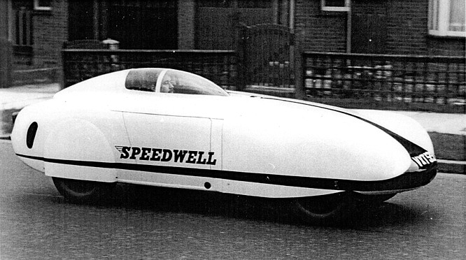 Name:  AH Sprite #31 Speedwell streamliner Tom Colby archives .jpg
Views: 917
Size:  77.9 KB