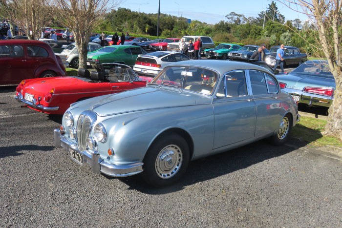 Name:  218_0930_57 Daimler.JPG
Views: 1388
Size:  149.3 KB