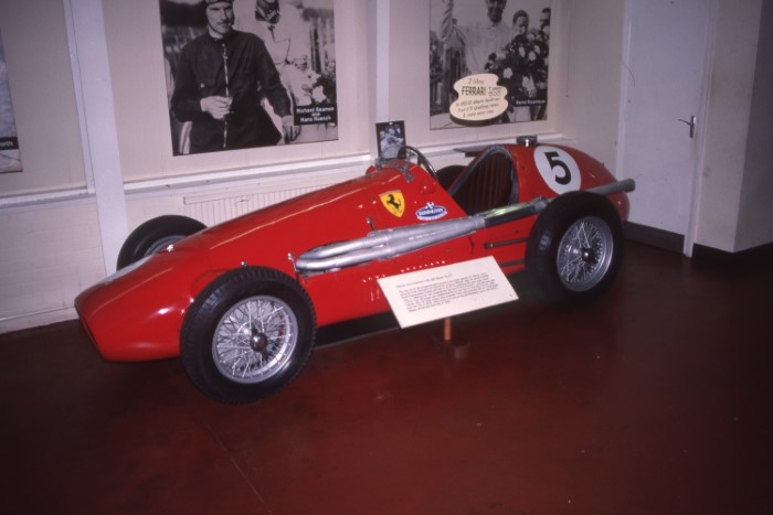 Name:  187_0629_421 Ferrari.jpg
Views: 827
Size:  60.5 KB