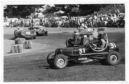 Name:  Jim Bennett Furi Cars #77 Midget Special  JB archives .jpg
Views: 3513
Size:  72.5 KB