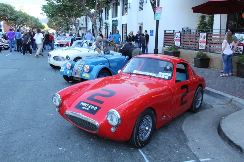 Name:  Monterey 2019 #32 B MG and AH's  in town pre-race Terry Cowan  (800x533).jpg
Views: 2695
Size:  150.3 KB