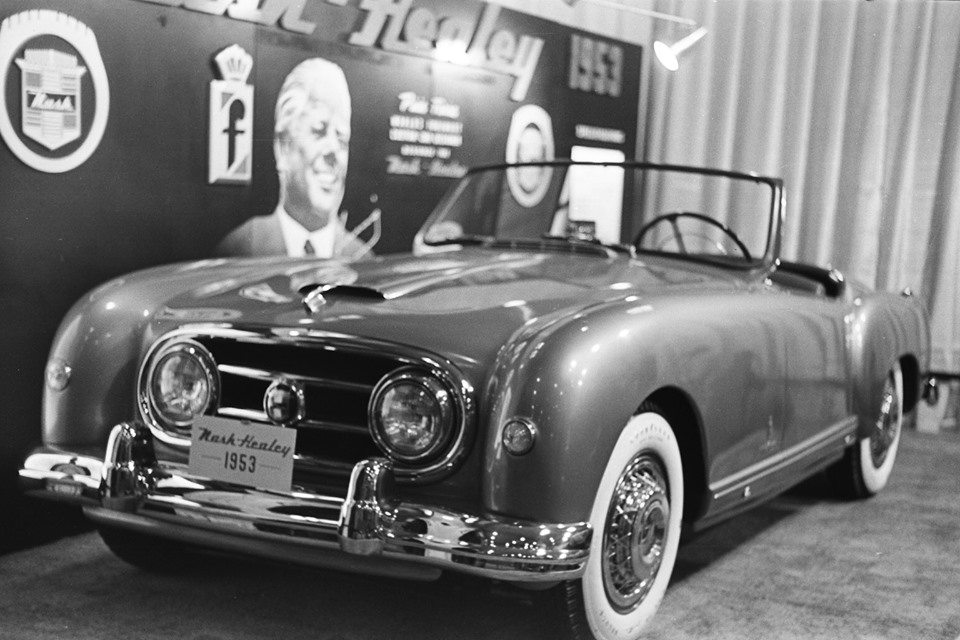 Name:  AH 100 #212 Nash Healey 1953 Motor Show K Stelk archives .jpg
Views: 3399
Size:  131.9 KB