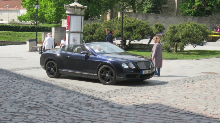 Name:  217_0609_28 Bentley.JPG
Views: 611
Size:  110.5 KB