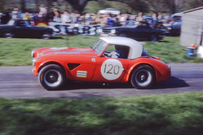 Name:  171_0502_017 Austin Healey.jpg
Views: 904
Size:  81.8 KB