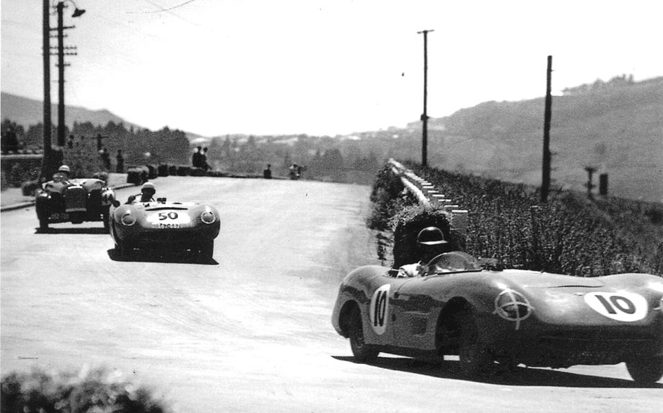 Name:  Dunedin 1958 #4 Sports Car Races corner off the bridge Jim Bennett .jpg
Views: 1880
Size:  82.0 KB