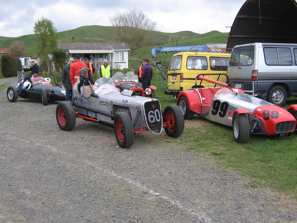 Name:  Specials #31 Roy Rowe Ford V8-60 Special 1930's built 2000's Leadfoot archives .jpg
Views: 2959
Size:  135.3 KB