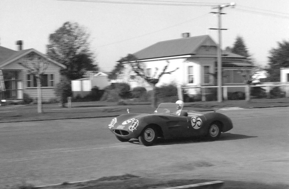 Name:  Motor Racing Matamata #54 1964 Mistral Sports car Ross Cammick Scott-Given archives .jpg
Views: 659
Size:  67.3 KB