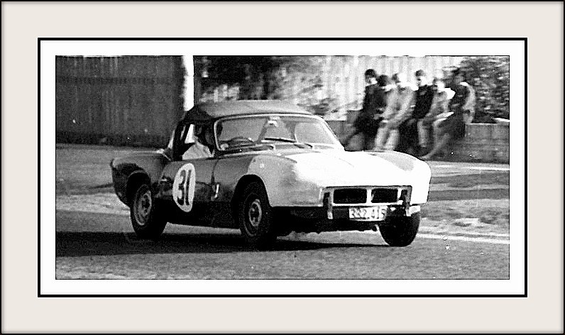 Name:  Motor Racing Matamata #40 1964 31 Kerry Grant Spitfire Bob Homewood.jpg
Views: 728
Size:  88.8 KB