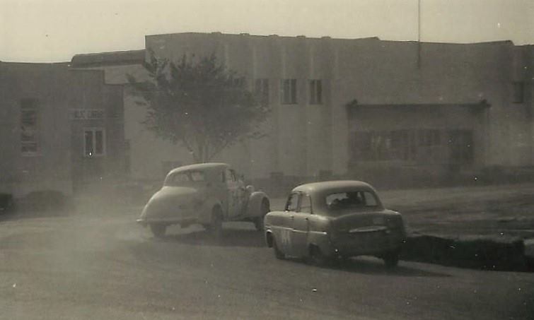 Name:  Motor racing Matamata #5 1964 Chev Coupe and Zephyr Alan Boyle .jpg
Views: 784
Size:  24.8 KB