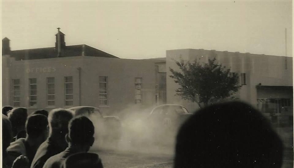 Name:  Motor Racing Matamata #9 1964 Ford Coupes Alan Boyle photo.jpg
Views: 762
Size:  34.2 KB