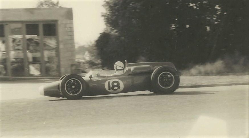 Name:  Matamata 1964 #43 Sat 23 May 1964 Festival #18 single seater K Guinness.jpg
Views: 703
Size:  65.8 KB