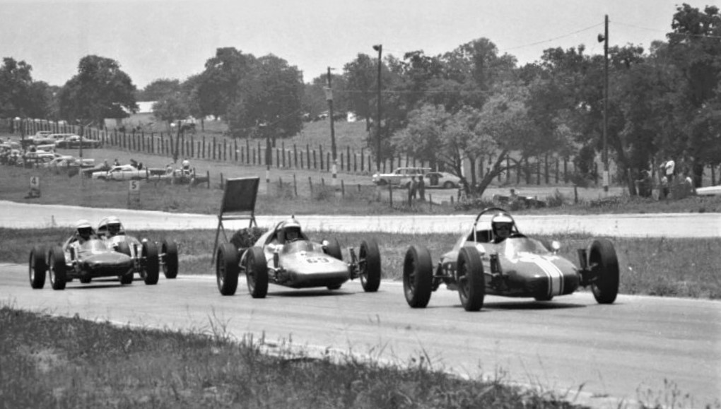 Name:  FVEES INTO TURN TWO GVR JUNE 1967.jpg
Views: 2521
Size:  146.0 KB