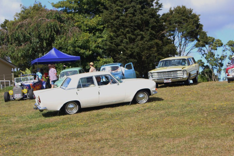 Name:  C and C 2021 #218 Pahoia MK3 Z Rod and Pat Galbraith parking 2021_02_13_2118 (800x533).jpg
Views: 1355
Size:  181.0 KB