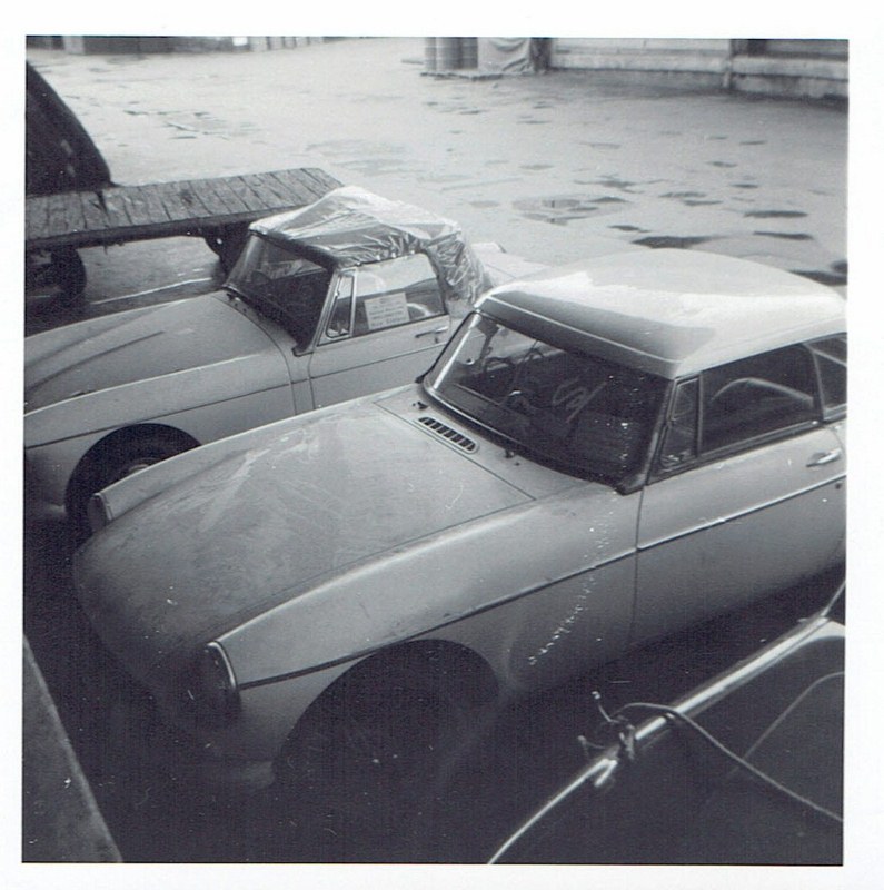 Name:  Cars by Roger Dowding #8 New MG's Princes Wharf 1965 CCI04022016 (795x800).jpg
Views: 1535
Size:  147.9 KB
