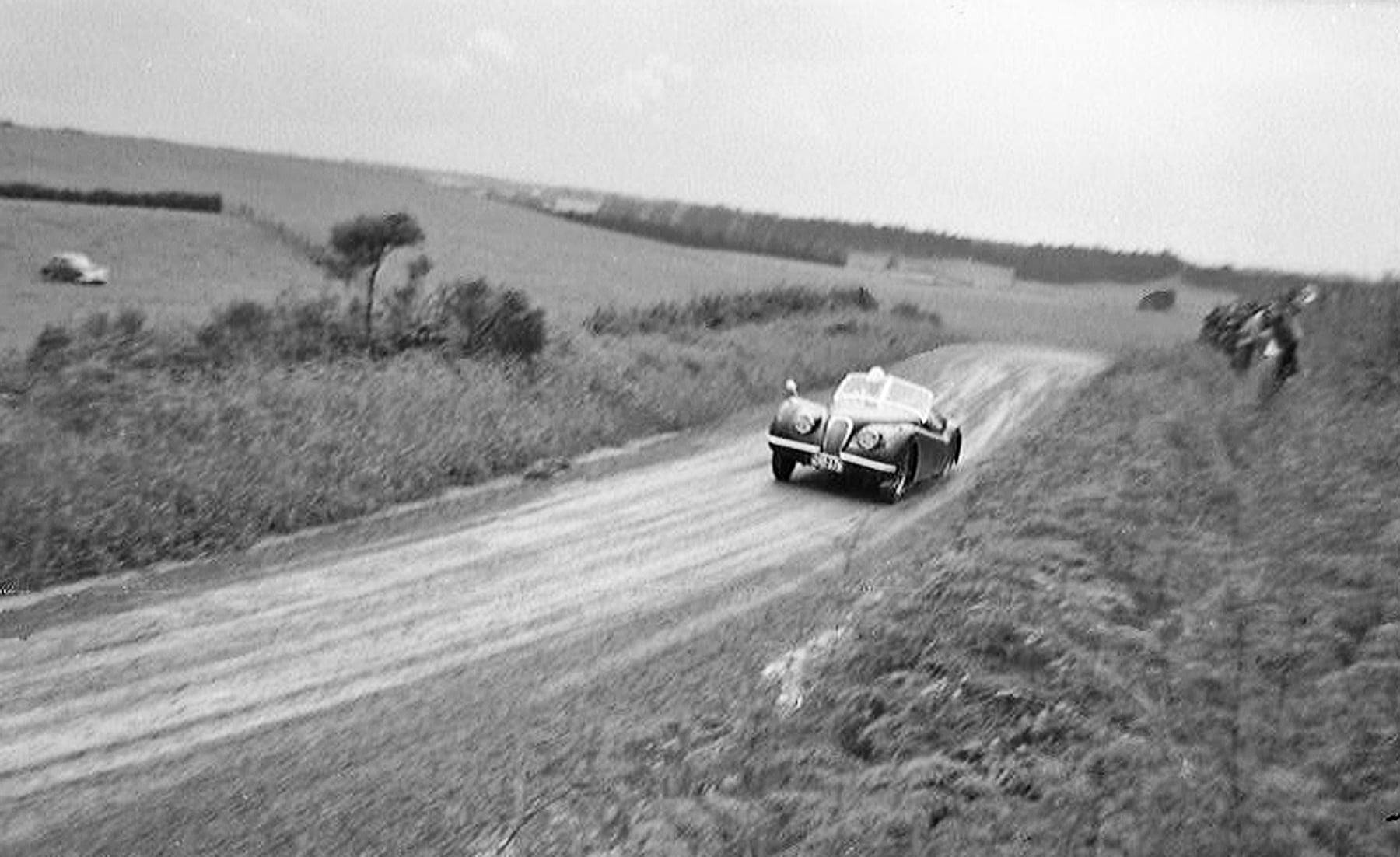 Name:  NSCC 1959 #181 Jaguar XK120 1959 Ostrich Farm Road hillclimb .jpg
Views: 1449
Size:  177.5 KB