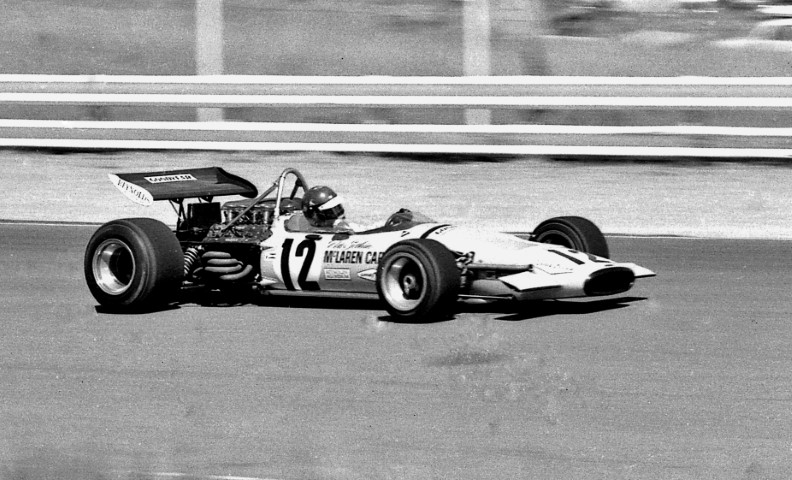 Name:  Peter Gethin's McLaren M14A at the 1971 SA GP (Small).JPG
Views: 1057
Size:  133.3 KB