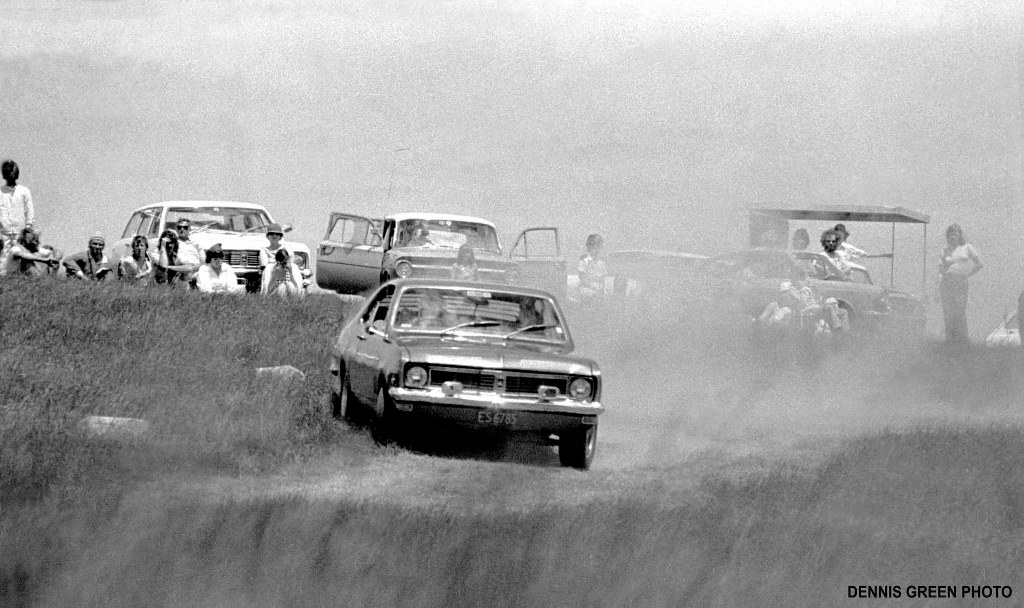 Name:  NSCC 1974 #078 Monaro Mark Parsons Q NSCC Autocross late 74 Woodhill sml Dennis Green (1024x608).jpg
Views: 404
Size:  187.1 KB