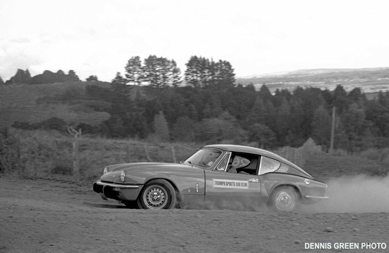 Name:  NSCC 1974 #170 Triumph GT6 NSCC 1974 Cosseys Farm h climb Pat Boyer Q Dennis Green  (800x522) (2.jpg
Views: 565
Size:  95.8 KB