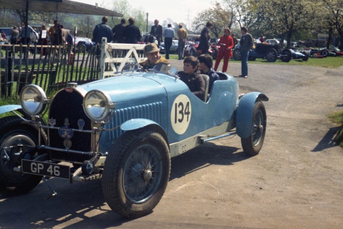 Name:  171_0502_210 Bugatti.JPG
Views: 459
Size:  96.0 KB