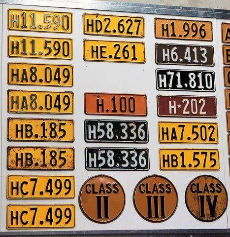 Name:  NZ Number Plates #013 HA HB H plates - last 3 issues 1951 - 56, 56 - 61, 61 - 65 Les Downey.jpg
Views: 534
Size:  76.6 KB