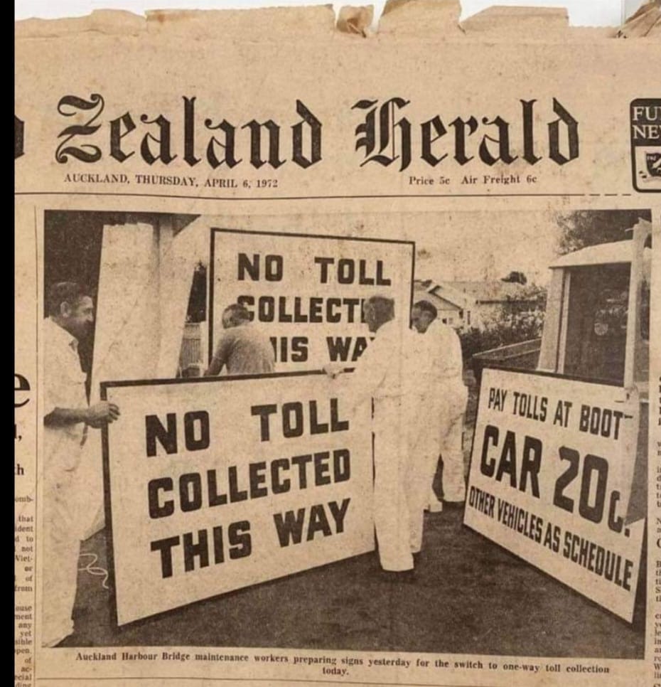 Name:  AHB #046 April 1972 Southbound Toll Gates go 1972 NZ Herald .jpg
Views: 947
Size:  117.7 KB