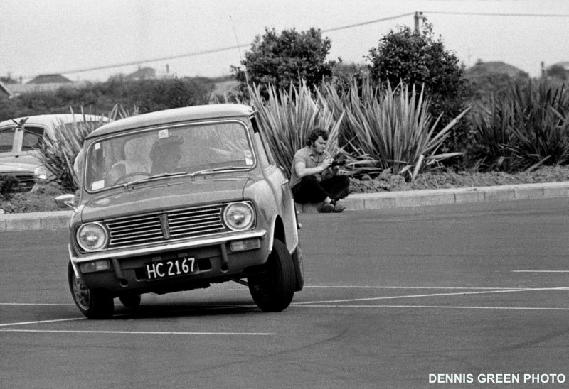 Name:  NSCC 1974 #053 B sml Mini Graham Hill Mangere Gymkhana 1974 Dennis Green  (800x548) (2).jpg
Views: 371
Size:  139.9 KB