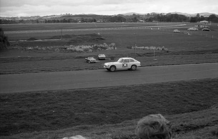 Name:  Pukekohe 1965 #142 Gold Leaf 3 Hour Stanton Palmer Honda S600 #24 9 Oct 65 John Larry Lawton.jpg
Views: 625
Size:  38.9 KB