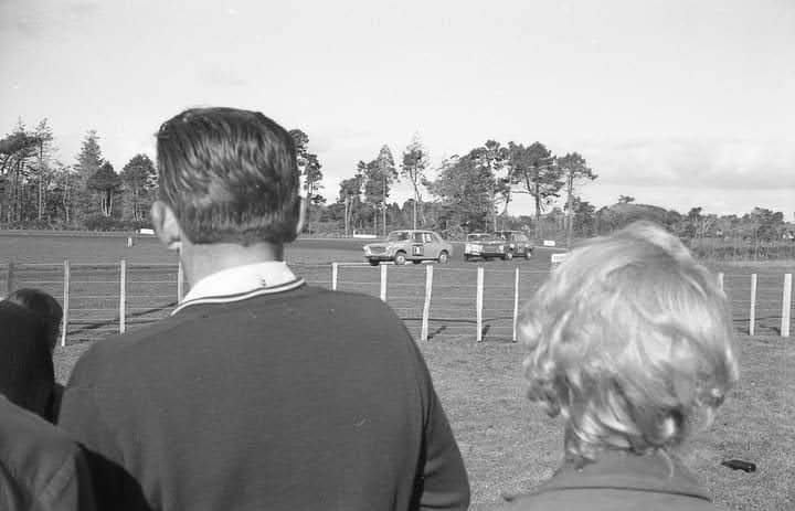 Name:  Pukekohe 1965 #152 Wills 6 Hour 1100 D Marwood B Innes Fiat 850 T Bailey R Harrington Oct 65 Joh.jpg
Views: 611
Size:  37.9 KB