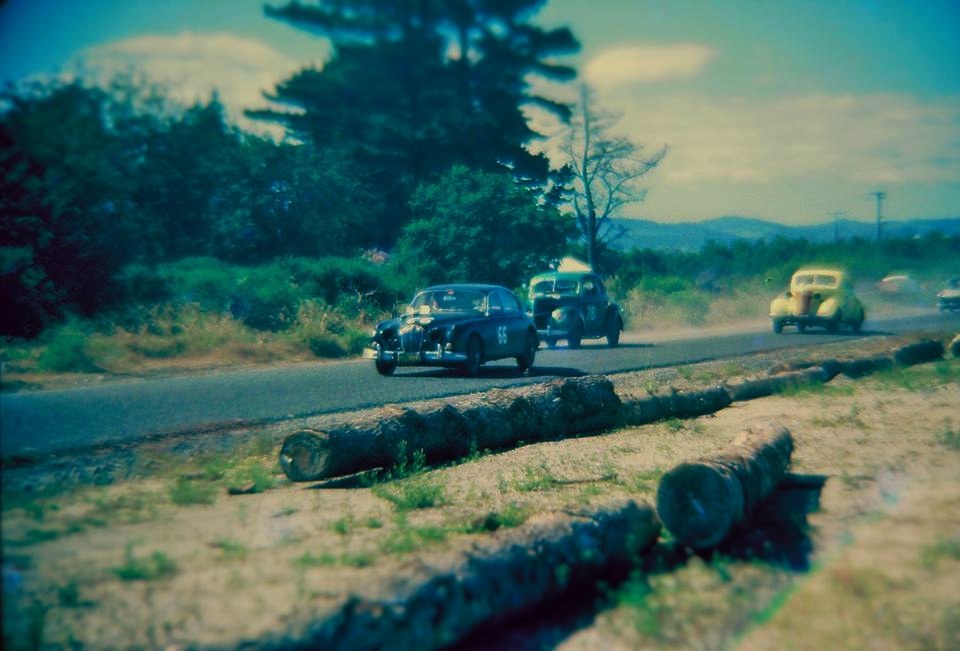 Name:  Motor Racing Mt Maunganui #006 1963 McBeath Jones and Nazer Mt Manganui 1963 - 64 Alan Boyle.jpg
Views: 322
Size:  132.6 KB
