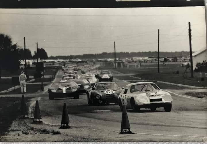 Name:  Sebring 1967 #011 Sebring 12 Hour Race - the start lap Sprite Coupe leads Fb group.jpg
Views: 524
Size:  46.4 KB