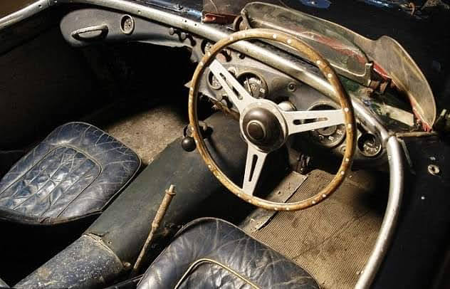 Name:  AH 100S #344 NOJ393 The works car Le Mans 1955 before recent restoration interior dash .jpg
Views: 495
Size:  52.5 KB