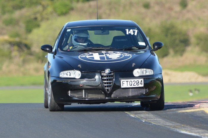 Name:  222_0925_068 Alfa 147.JPG
Views: 772
Size:  115.2 KB