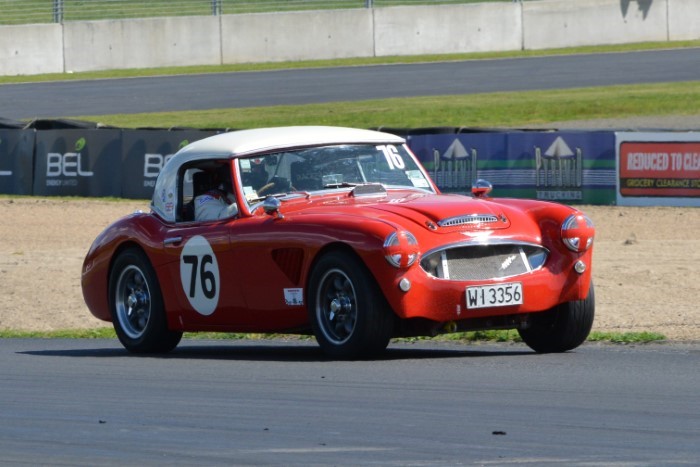 Name:  222_0925_406 Austin Healey.JPG
Views: 728
Size:  117.9 KB