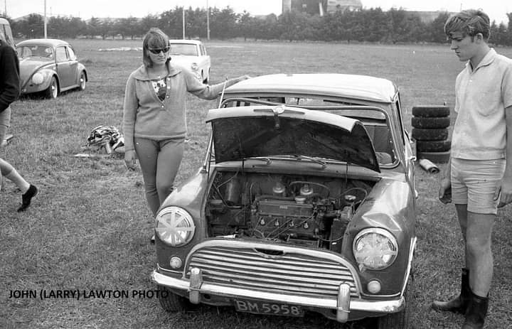 Name:  Motor Racing Kerepehi #021 TVCC 1967 Feb Mini after Roll Over - raced again later John Larry Law.jpg
Views: 562
Size:  61.2 KB