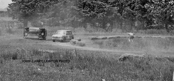 Name:  Motor Racing Kerepehi #018 TVCC 1967 Feb Mini rolling over #4 on its side close up John Larry La.jpg
Views: 536
Size:  77.2 KB