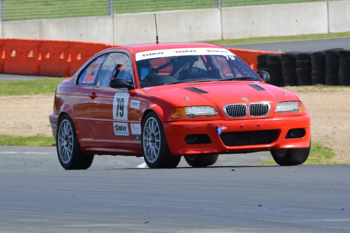 Name:  222_0925_421 BMW E46.JPG
Views: 583
Size:  119.4 KB