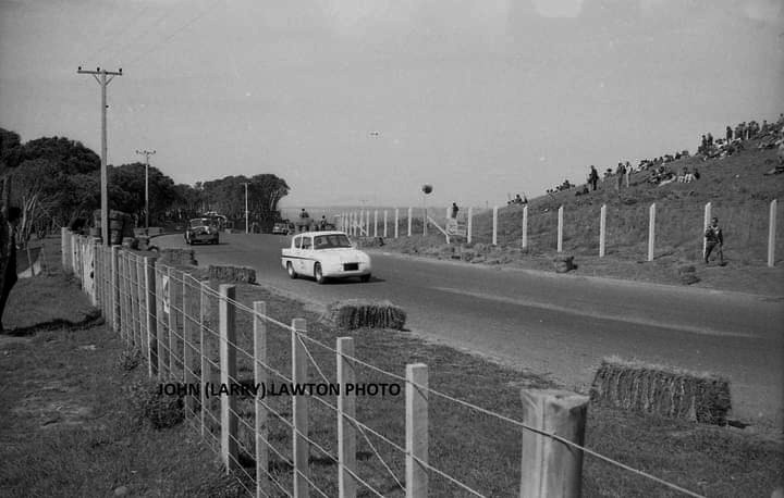 Name:  Motor Racing Paritutu #049 Paritutu 25 Oct 1965 Dave SimpsonAnglia -pre fastback leads McPherson.jpg
Views: 731
Size:  74.7 KB