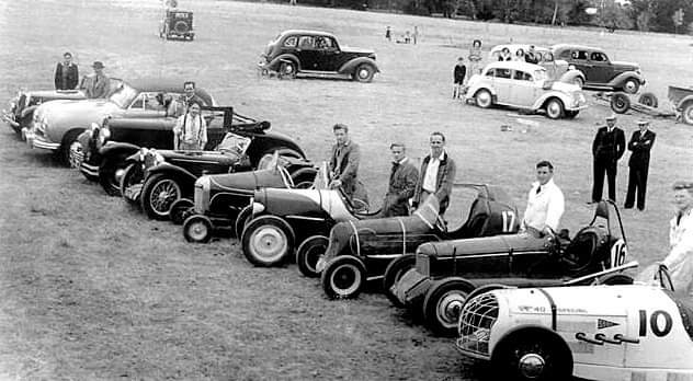 Name:  Godrey Paape Austin A90 Atlantic with sports cars and Midget racers c 1952 Sth Canterbury CC arc.jpg
Views: 516
Size:  40.0 KB