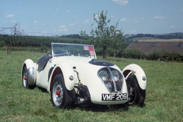 Name:  167_0723_15 Healey.JPG
Views: 382
Size:  83.9 KB