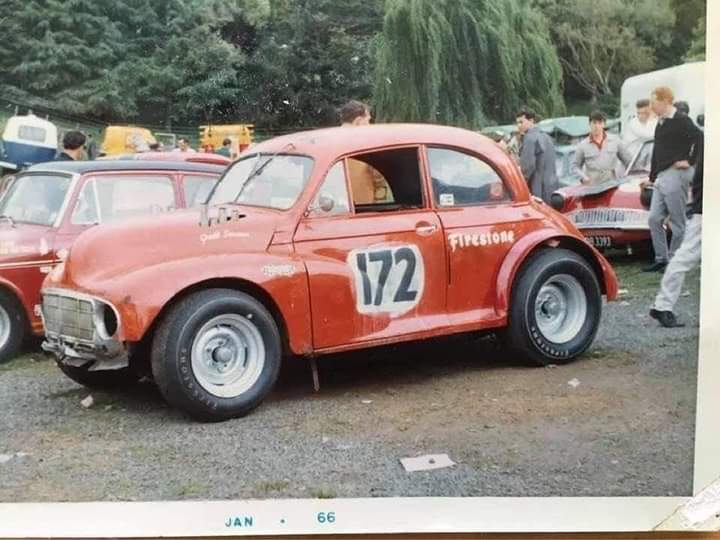 Name:  Morrari #077 Morrari original Red fr 3 - 4 Race #172 Pukekohe Q photo processed Jan 1966 arch Gr.jpg
Views: 604
Size:  58.7 KB