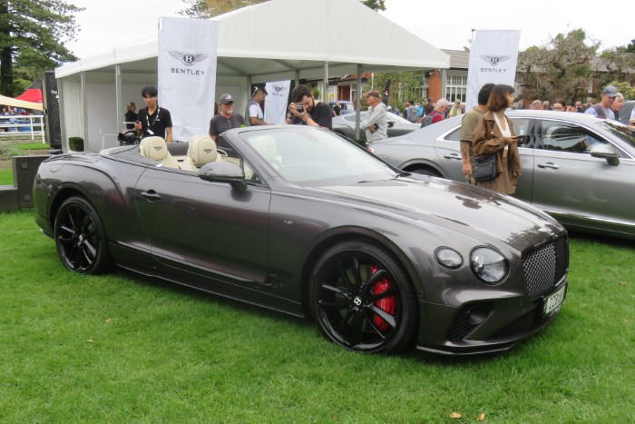 Name:  223_0423_043 Bentley.JPG
Views: 491
Size:  113.0 KB