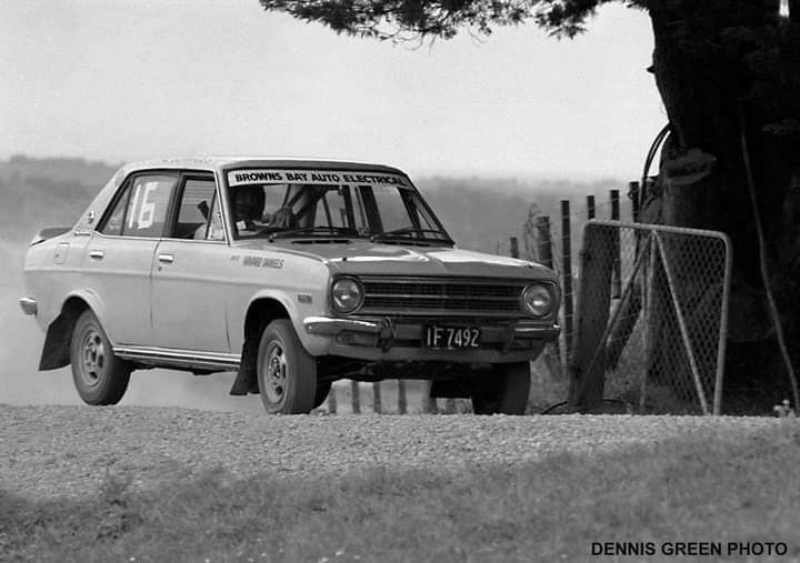 Name:  NSCC 1977 #096 Cosseys Farm 1977 IF7492 Datsun 1200 Dennis Green.jpg
Views: 257
Size:  45.4 KB