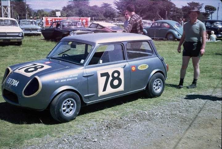 Name:  Mini #077 Minisprint #78 Grey Silver Frank Hamlins first Mini sprint 1967 ish. .jpg
Views: 406
Size:  60.2 KB