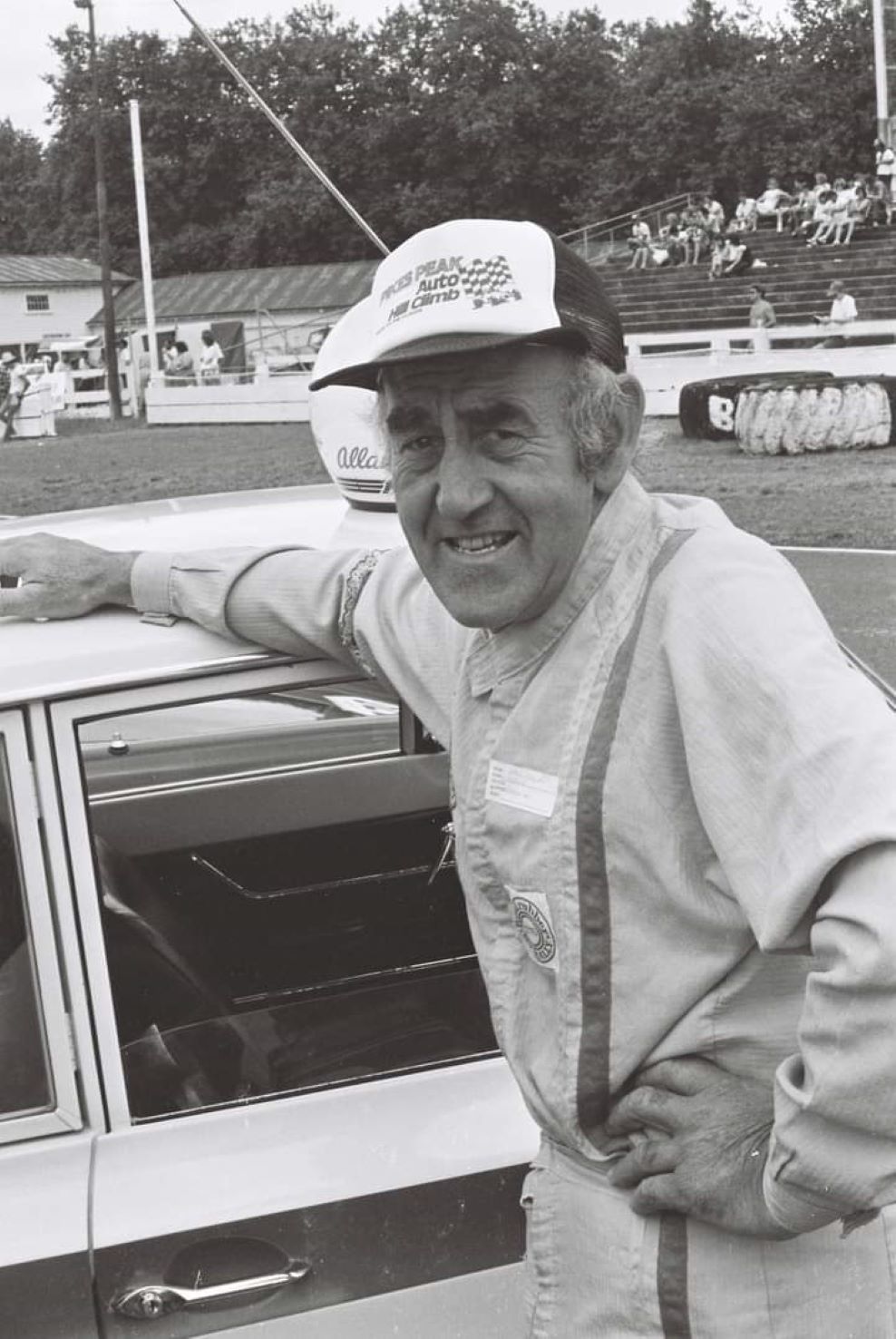 Name:  Allan Woolf #2 at Pukekohe w Lotus Cortina March 1986 181 kb photo Donn White.jpg
Views: 563
Size:  180.8 KB