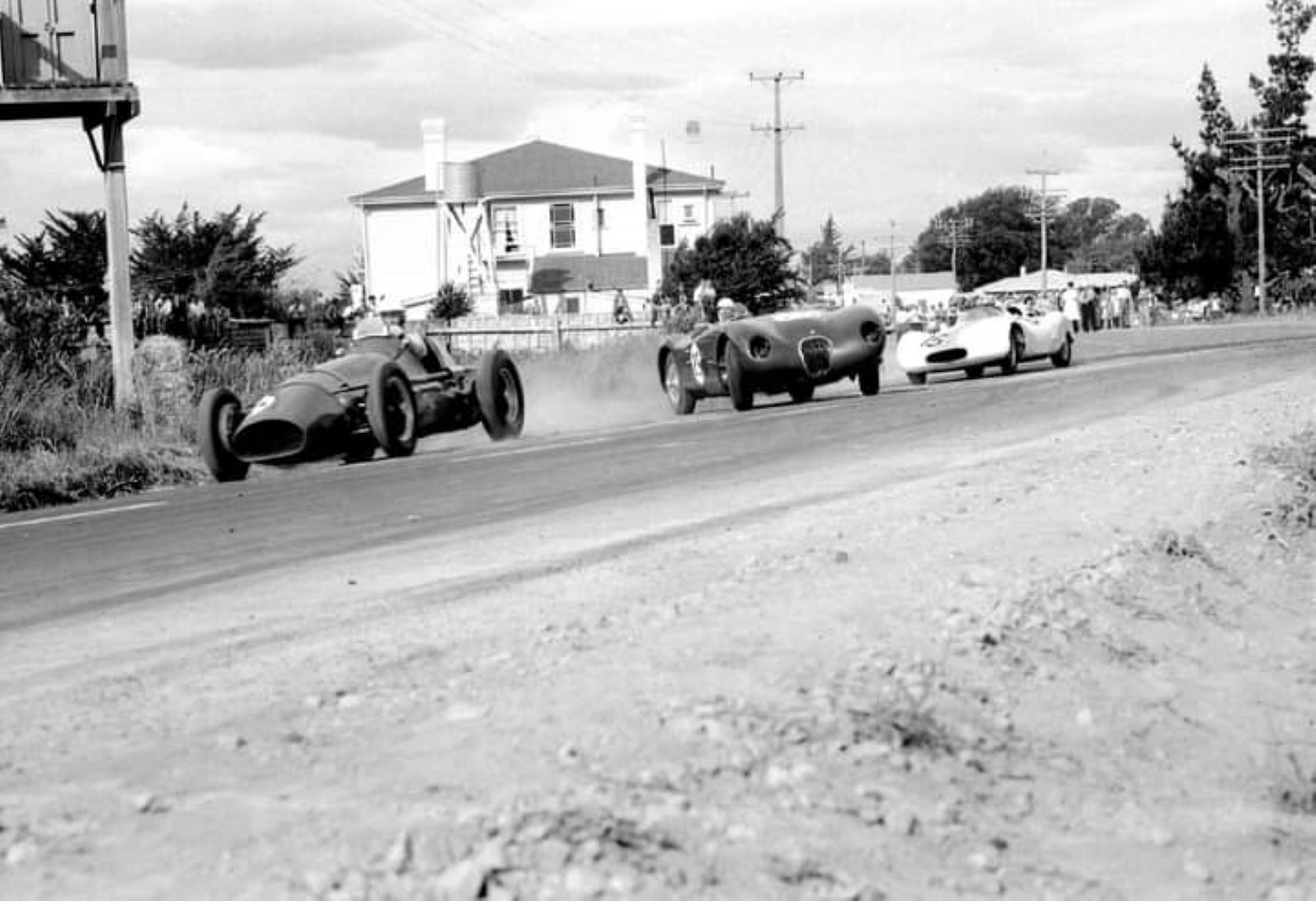 Name:  Renwick 1960 #060 B Brian Blackburn Maserati 4CLT David Young Jaguar C-Type and Cooper main st 1.jpg
Views: 567
Size:  176.8 KB