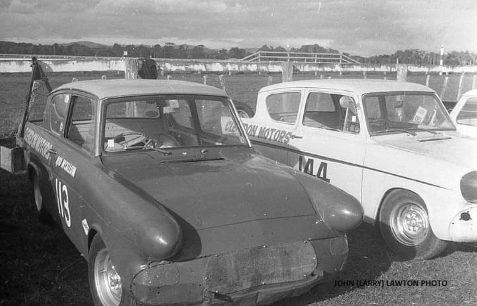 Name:  Pukekohe 1967 #0167 Anglia #113 Rod McCallum Anglia #144 Marcel Grand - ex Bob Homewood Q ACC 8 .jpg
Views: 116
Size:  177.0 KB