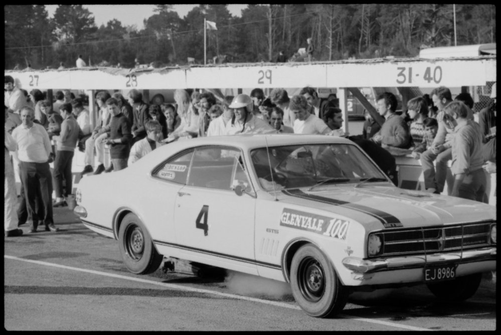 Name:  Baypark #170 Jim Palmer Monaro Glenvale 100 1970 BoP photo news #98 25 July 1970 Bop arch.jpg
Views: 192
Size:  104.6 KB